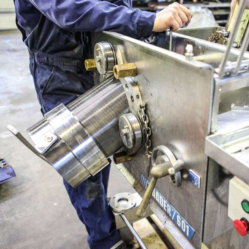 SOLD: Baader 601- Bone Separator